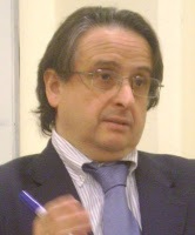 Martínez Larrechea, Enrique